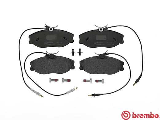 Brake Pad Set, disc brake - P 61 057 BREMBO