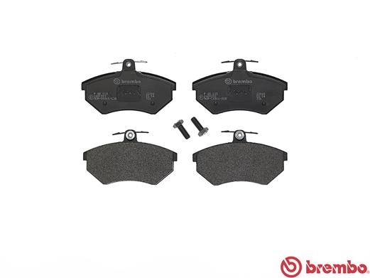 Brake Pad Set, disc brake - P 85 015 BREMBO