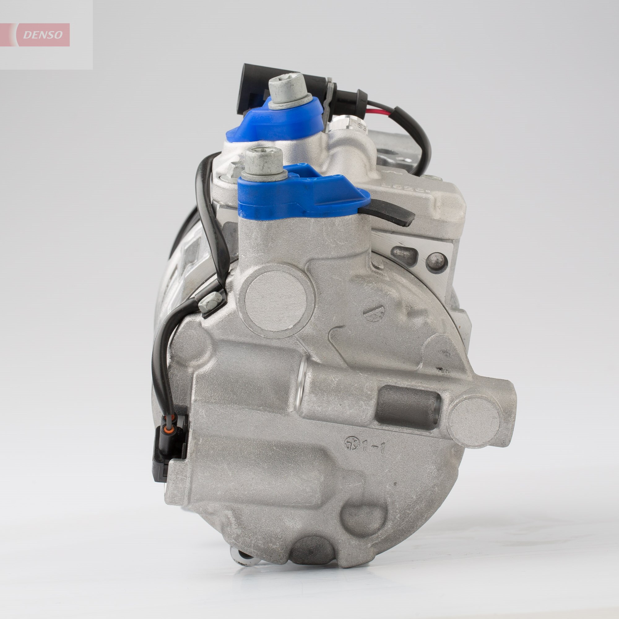 Compressor, air conditioning - DCP02038 DENSO