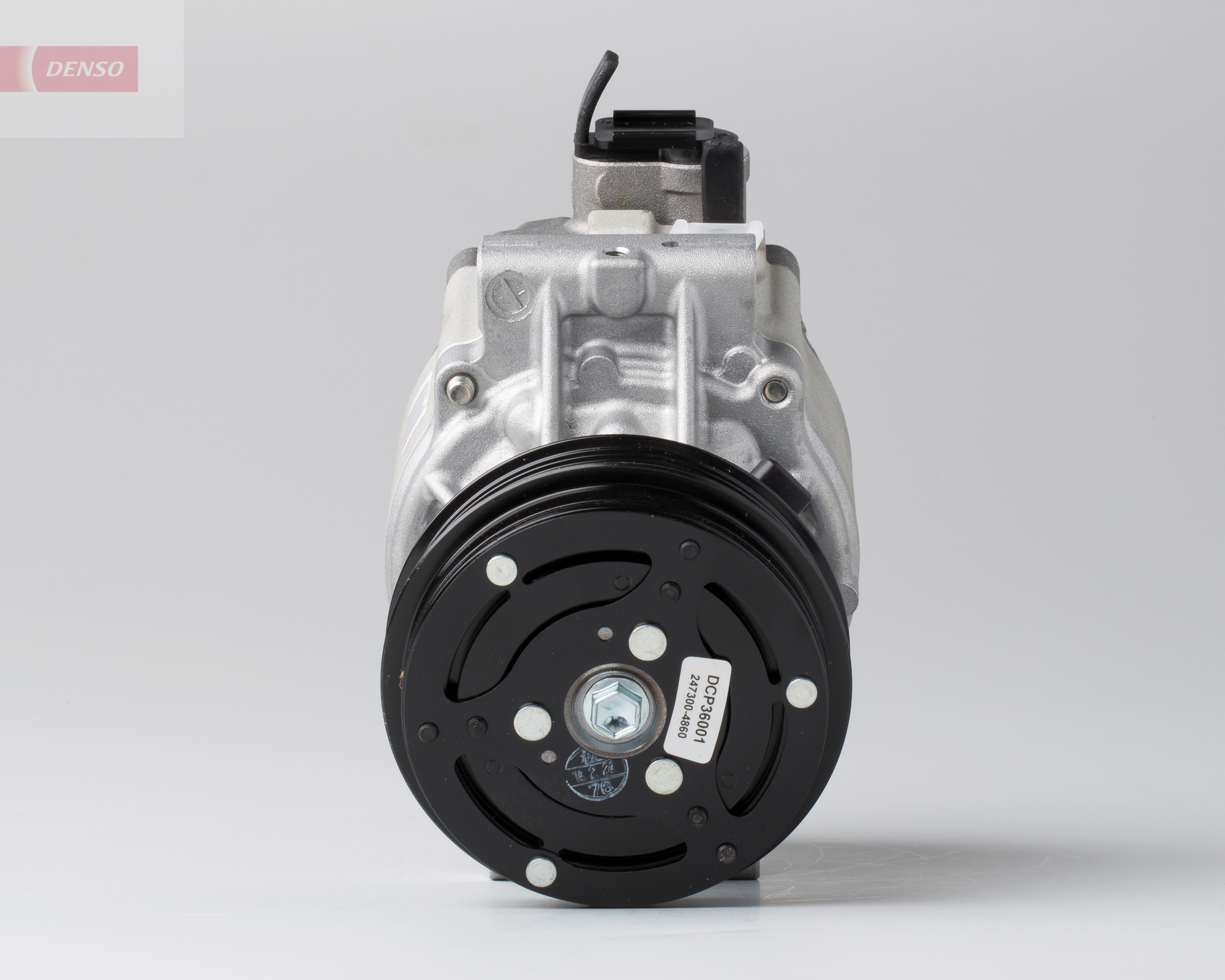 Compressor, air conditioning - DCP36001 DENSO
