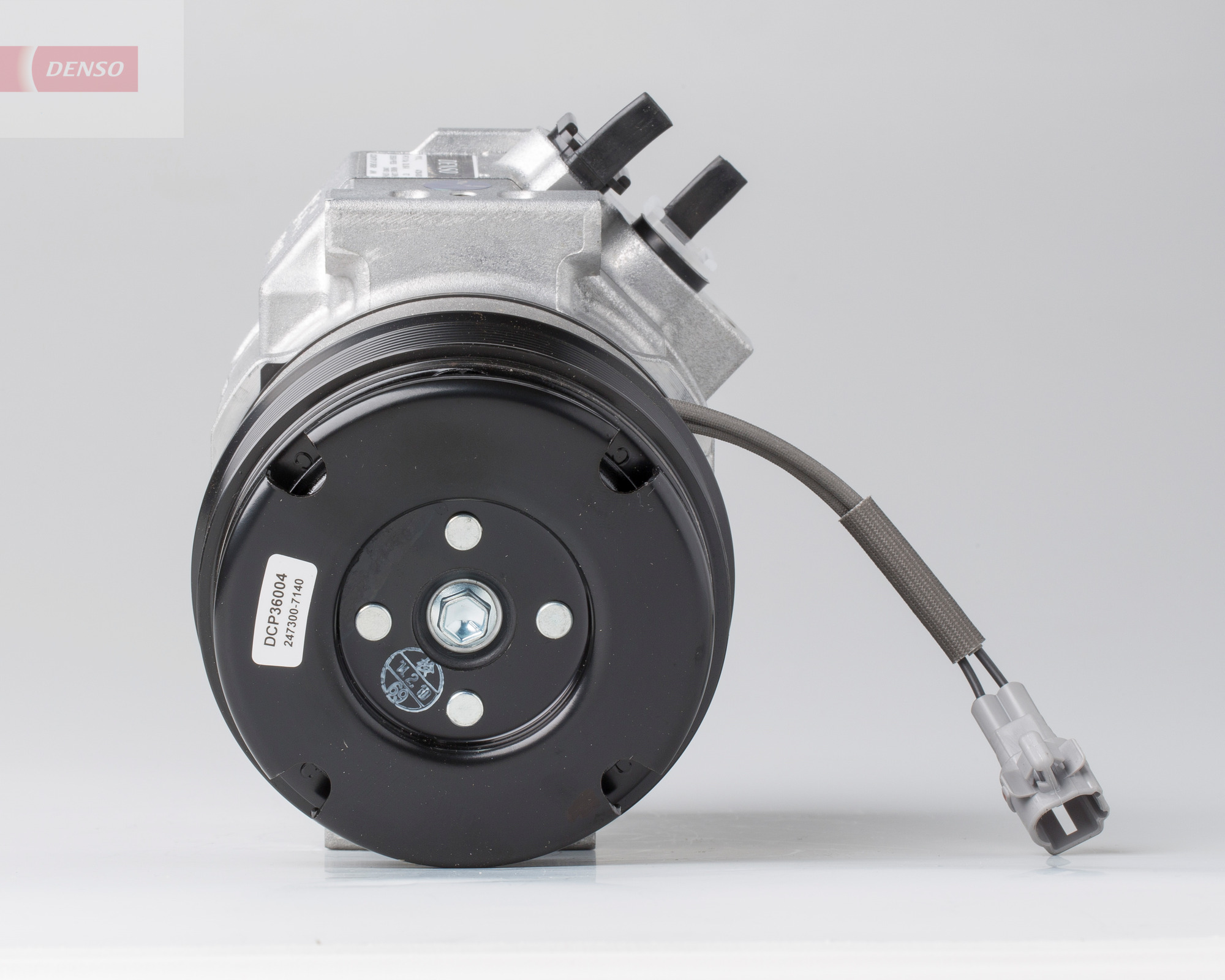 Compressor, air conditioning - DCP36004 DENSO
