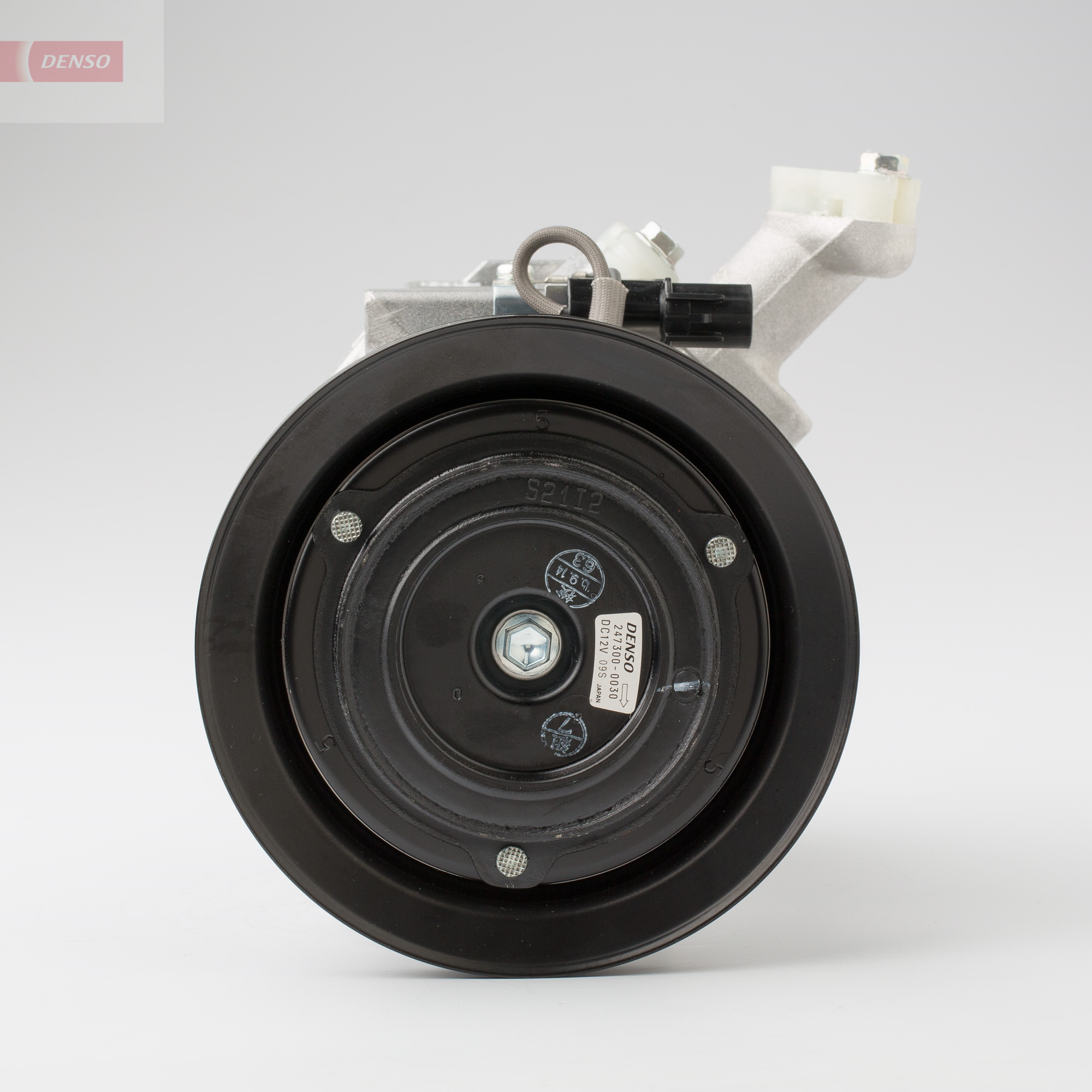 Компрессор, кондиционер - DCP45012 DENSO