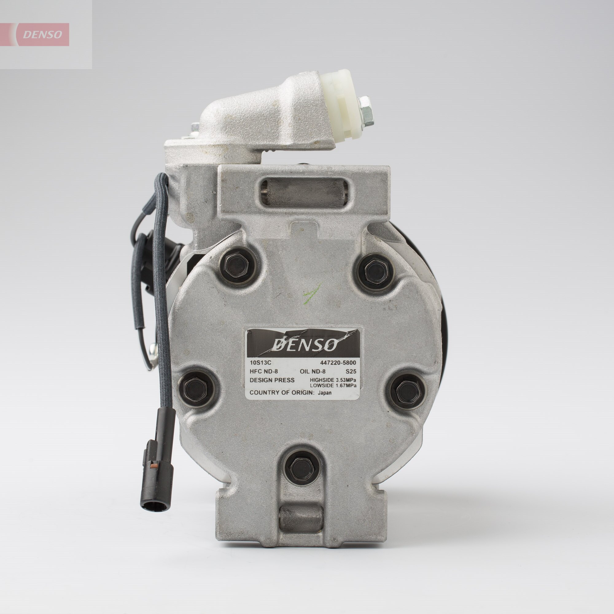 Compressor, air conditioning - DCP47004 DENSO