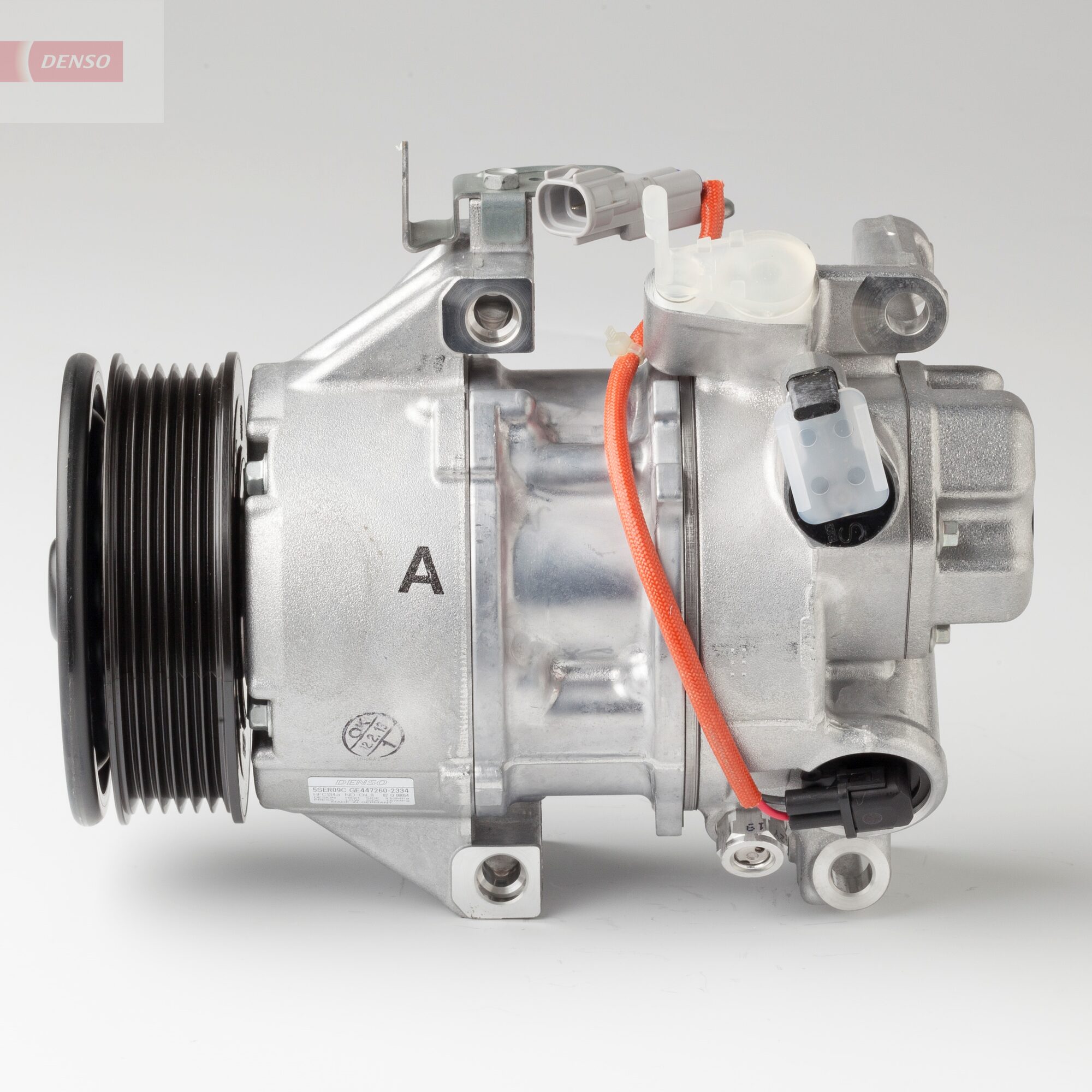 Compressor, air conditioning - DCP50305 DENSO
