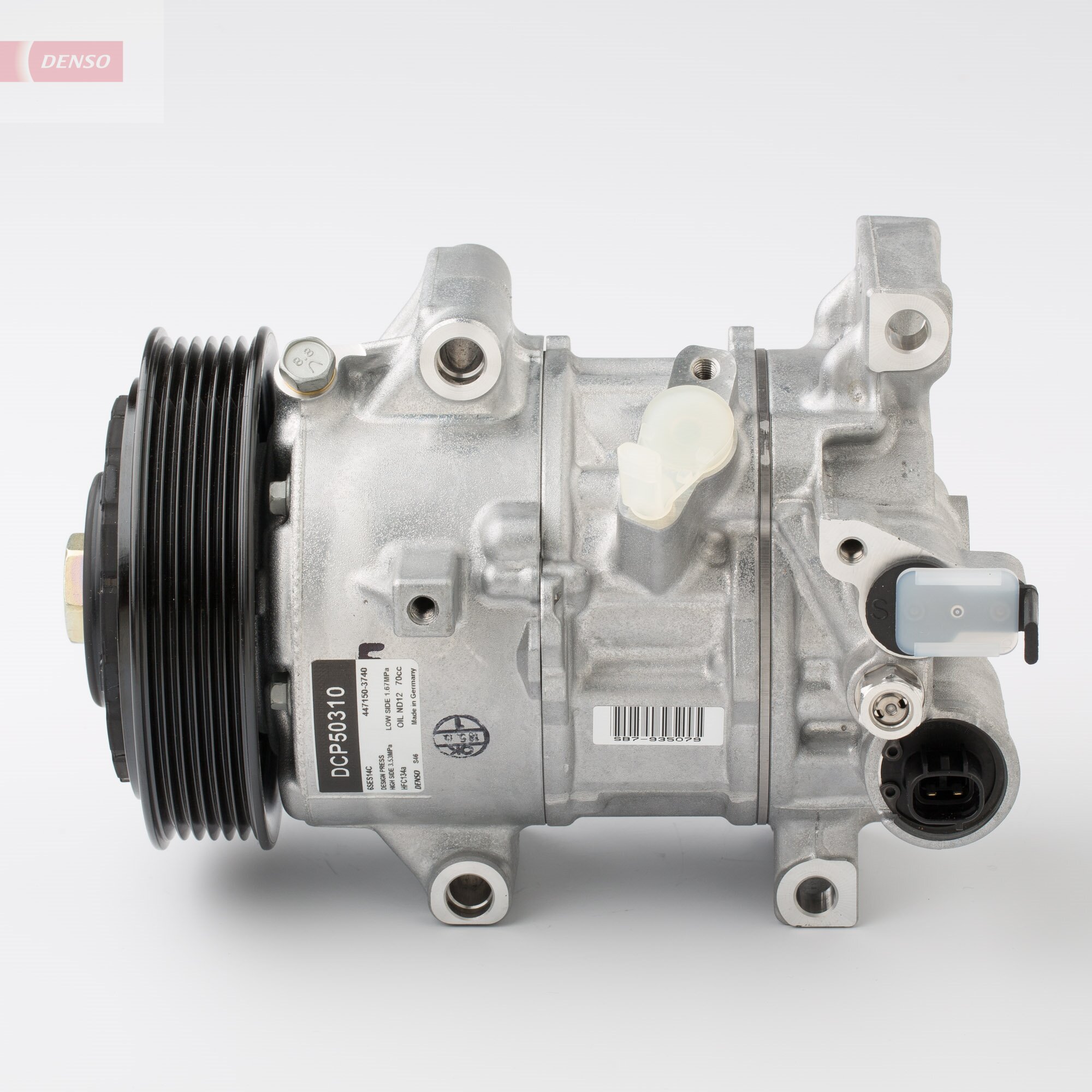 Compressor, air conditioning - DCP50310 DENSO