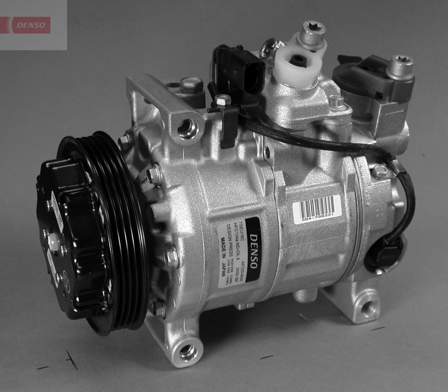 Compressor, air conditioning - DCP02008 DENSO
