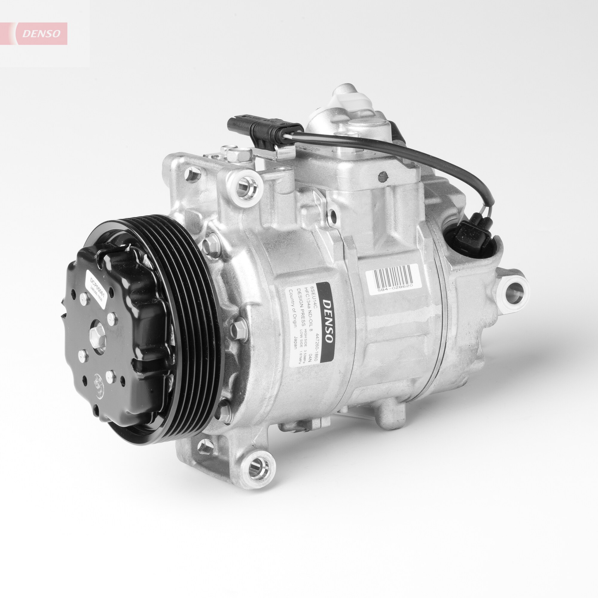 Compressor, air conditioning - DCP05061 DENSO