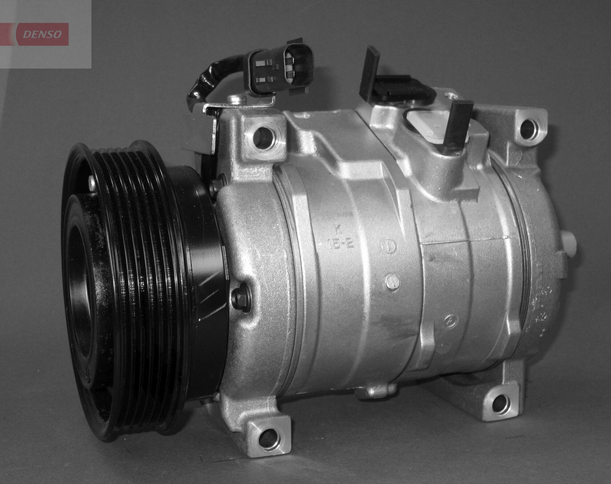 Compressor, air conditioning - DCP06012 DENSO