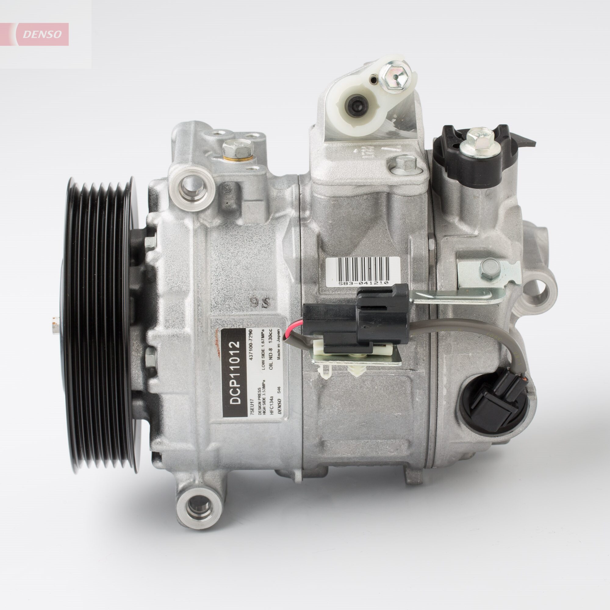 Compressor, air conditioning - DCP11012 DENSO