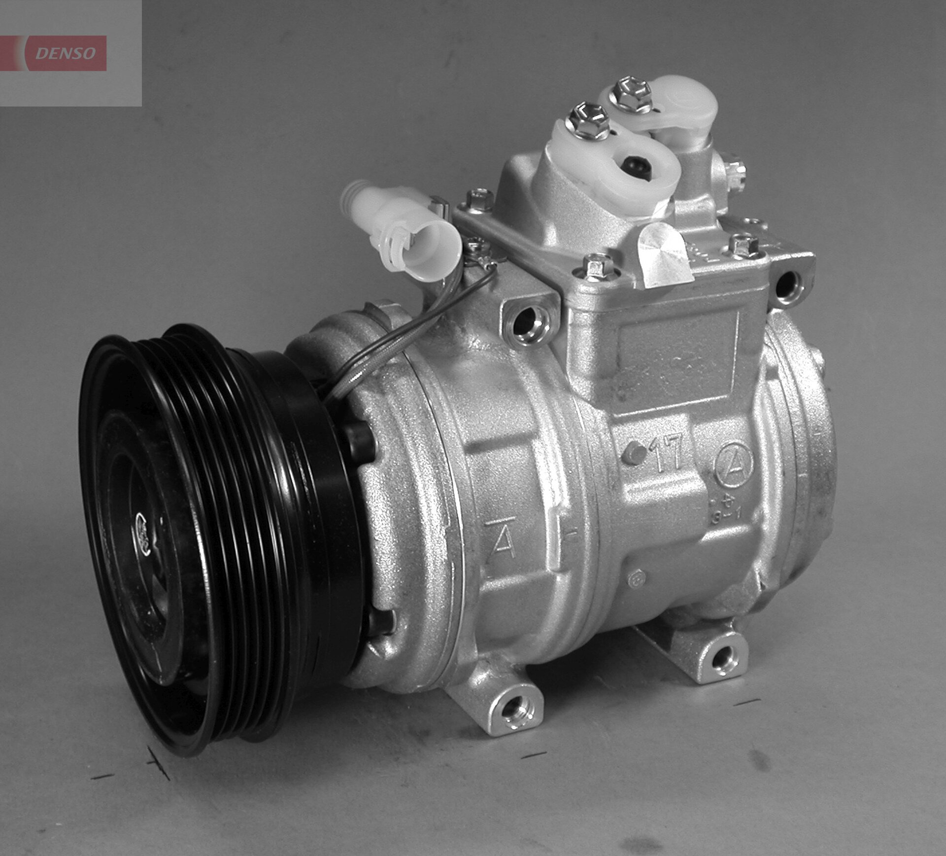 Compressor, air conditioning - DCP14004 DENSO