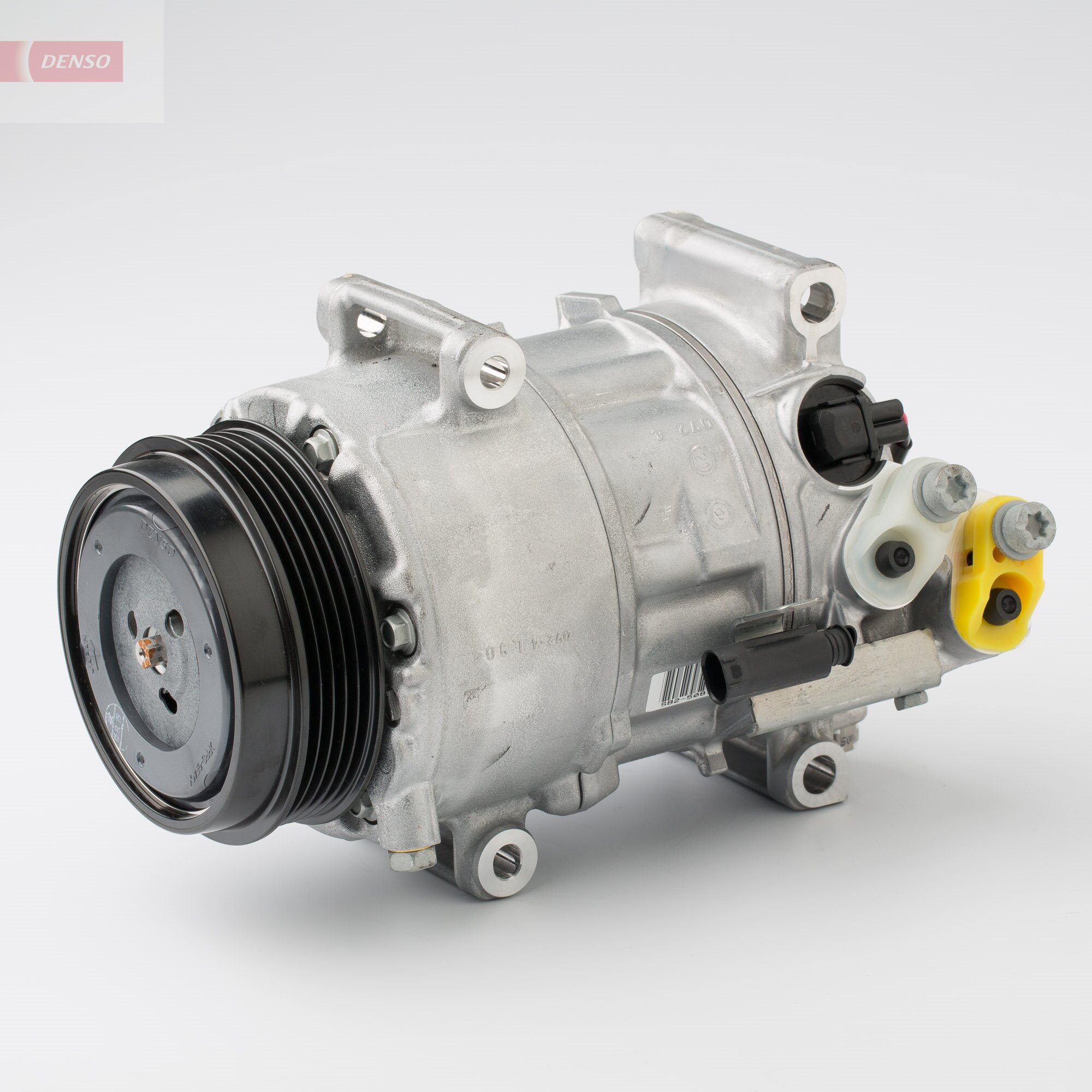 Compressor, air conditioning - DCP17071 DENSO