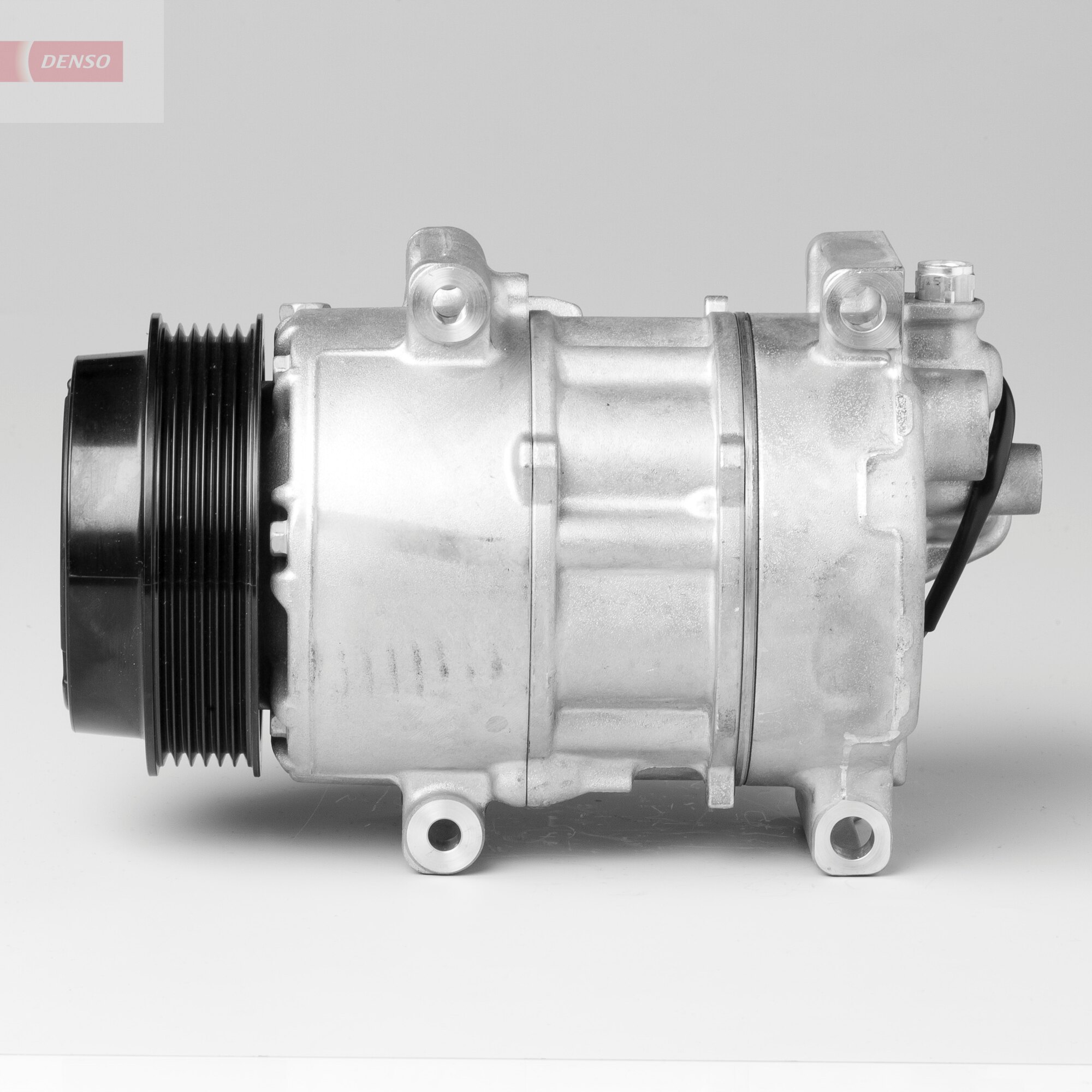 Compressor, air conditioning - DCP17106 DENSO