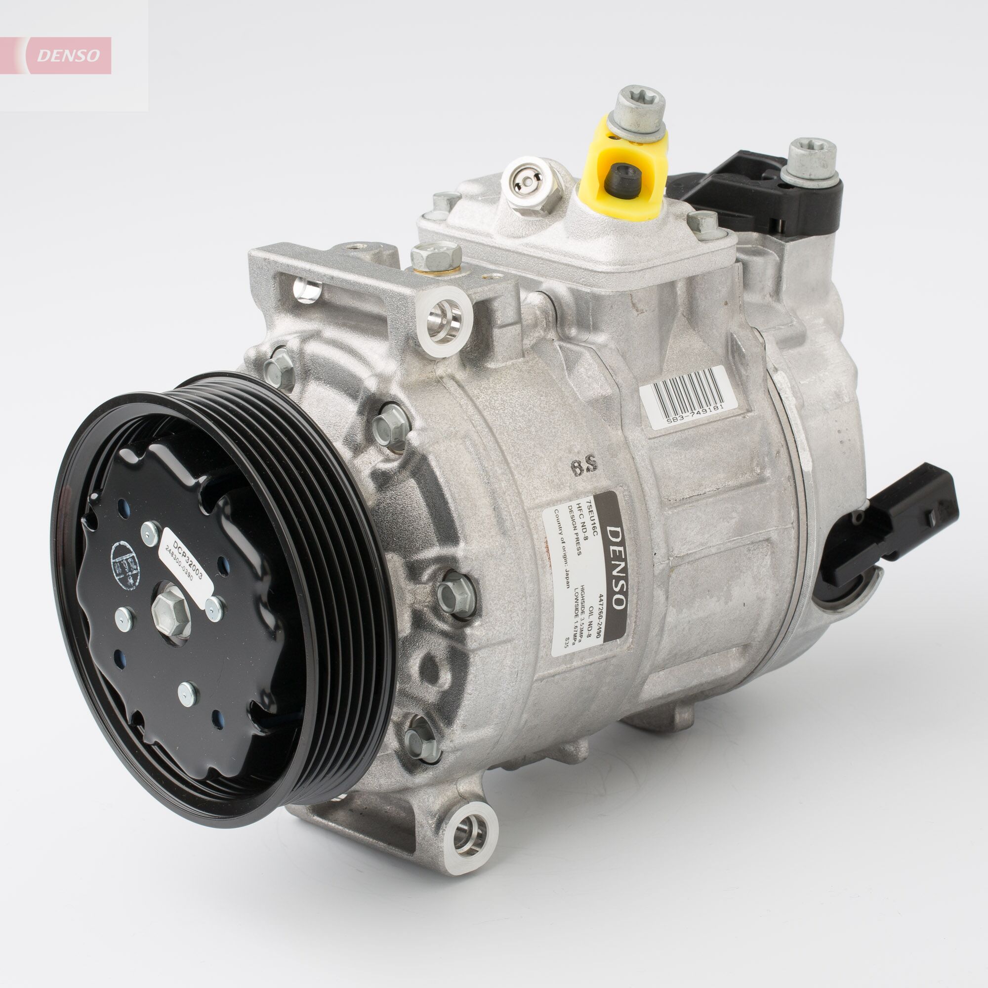 Compressor, air conditioning - DCP32003 DENSO