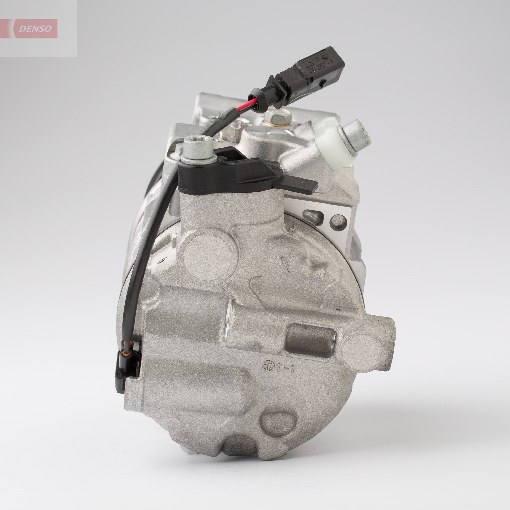 Компрессор, кондиционер - DCP32066 DENSO