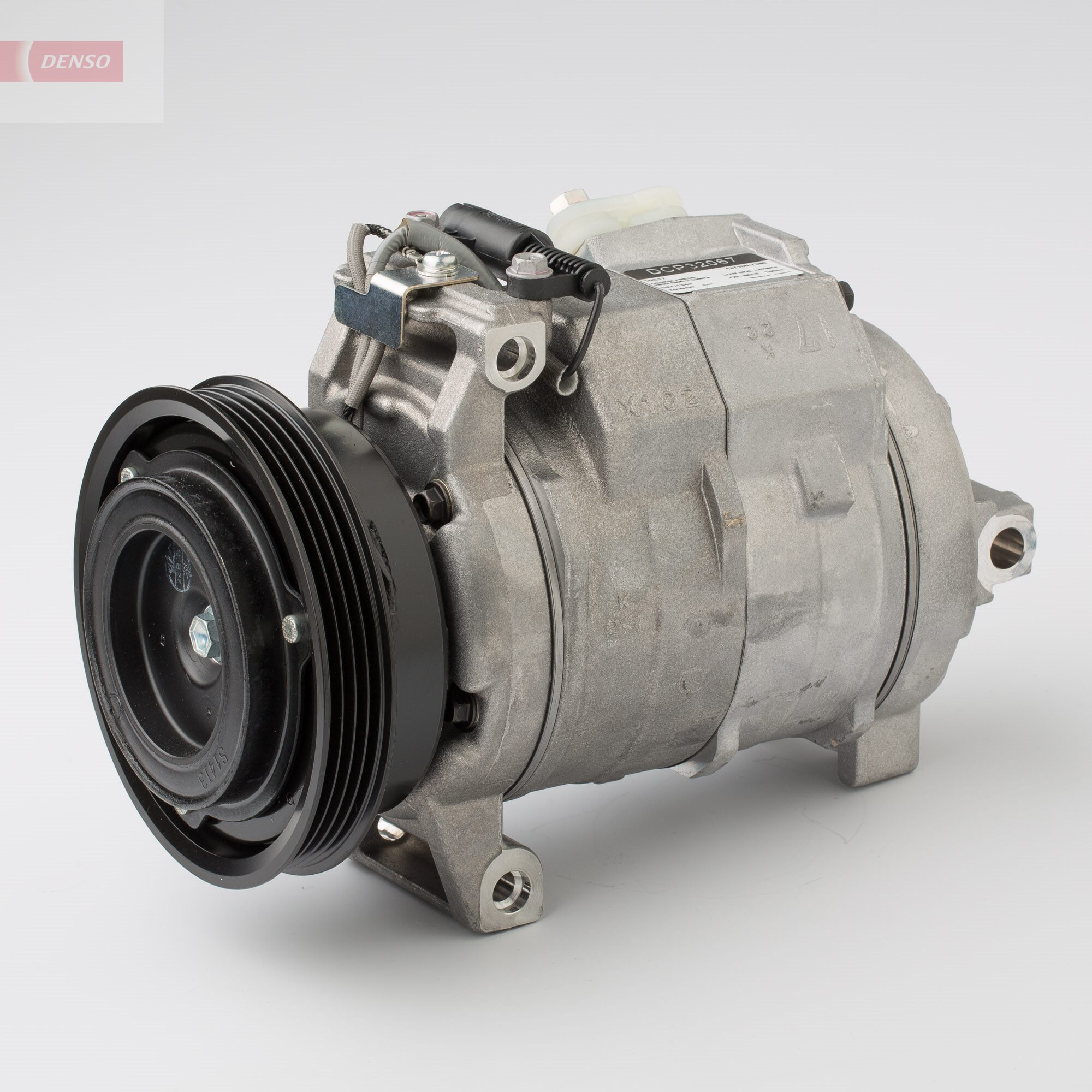 Compressore, Climatizzatore - DCP32067 DENSO