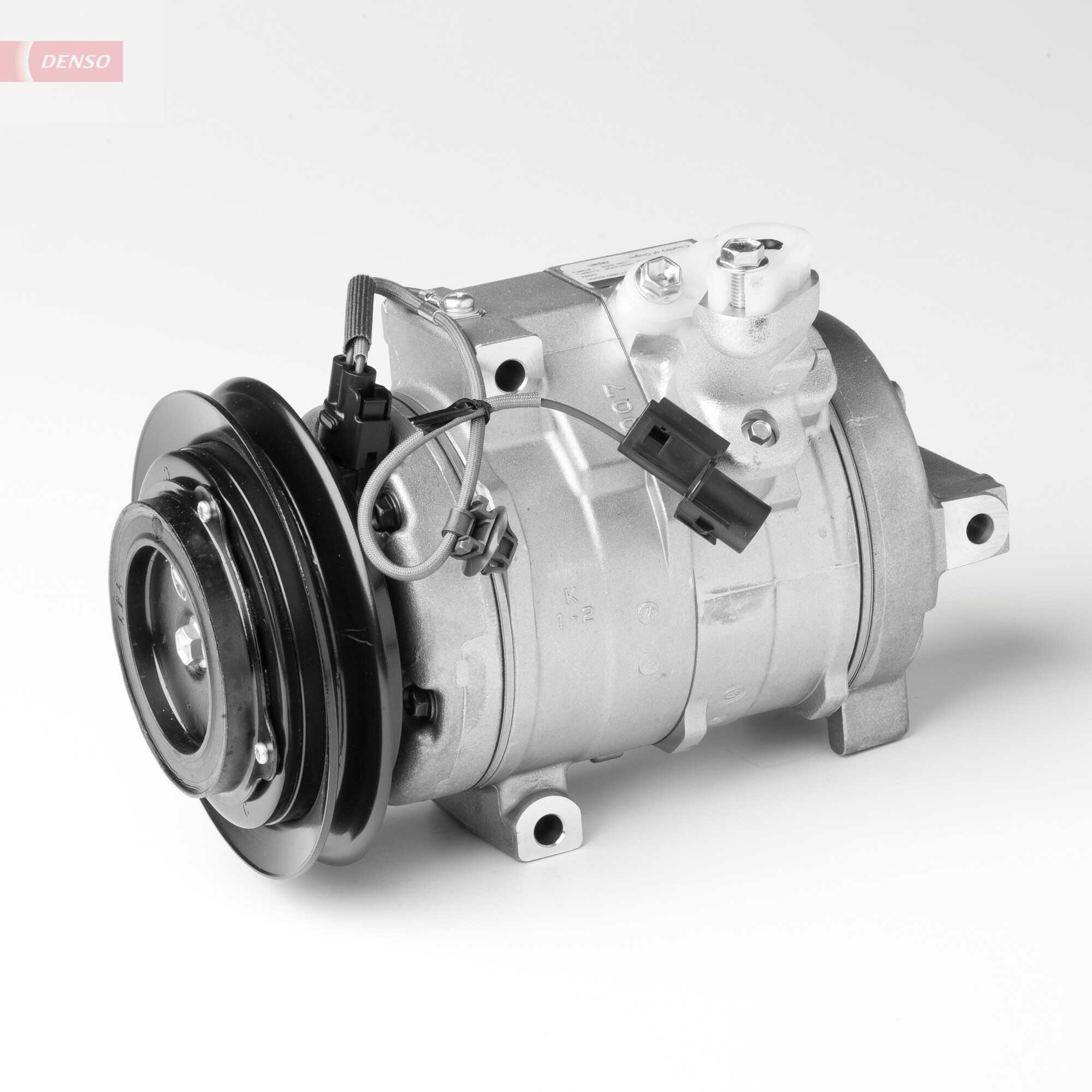 Compressor, air conditioning - DCP45005 DENSO