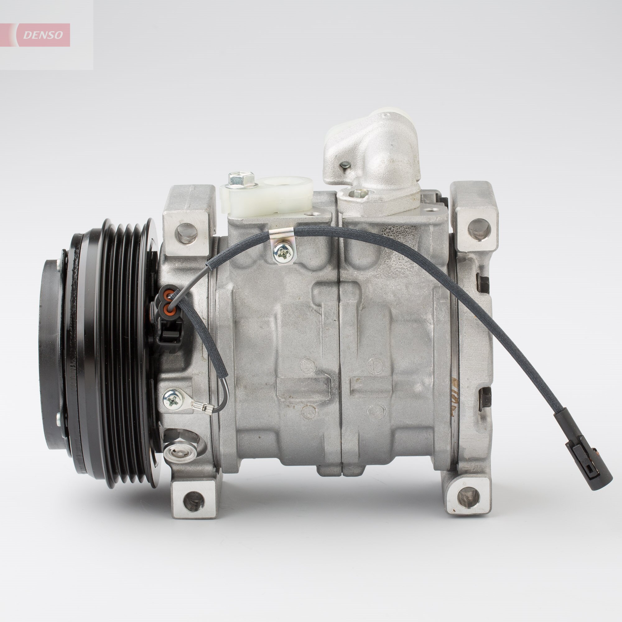 Compressor, air conditioning - DCP47004 DENSO