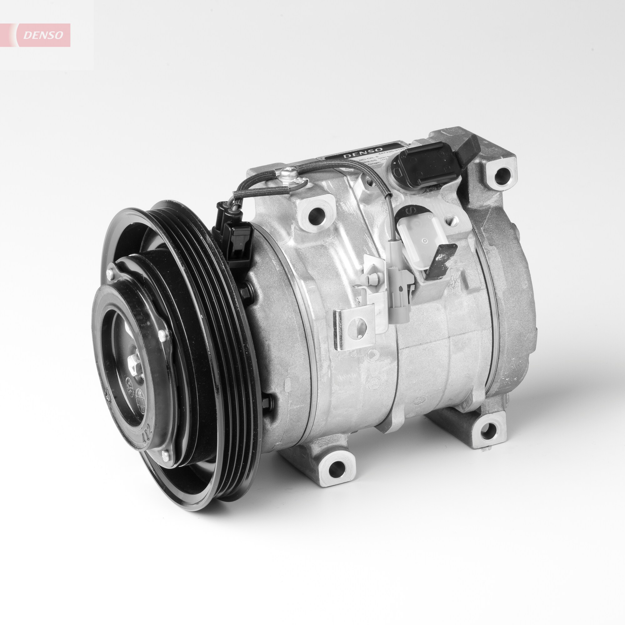 Compressor, air conditioning - DCP51000 DENSO