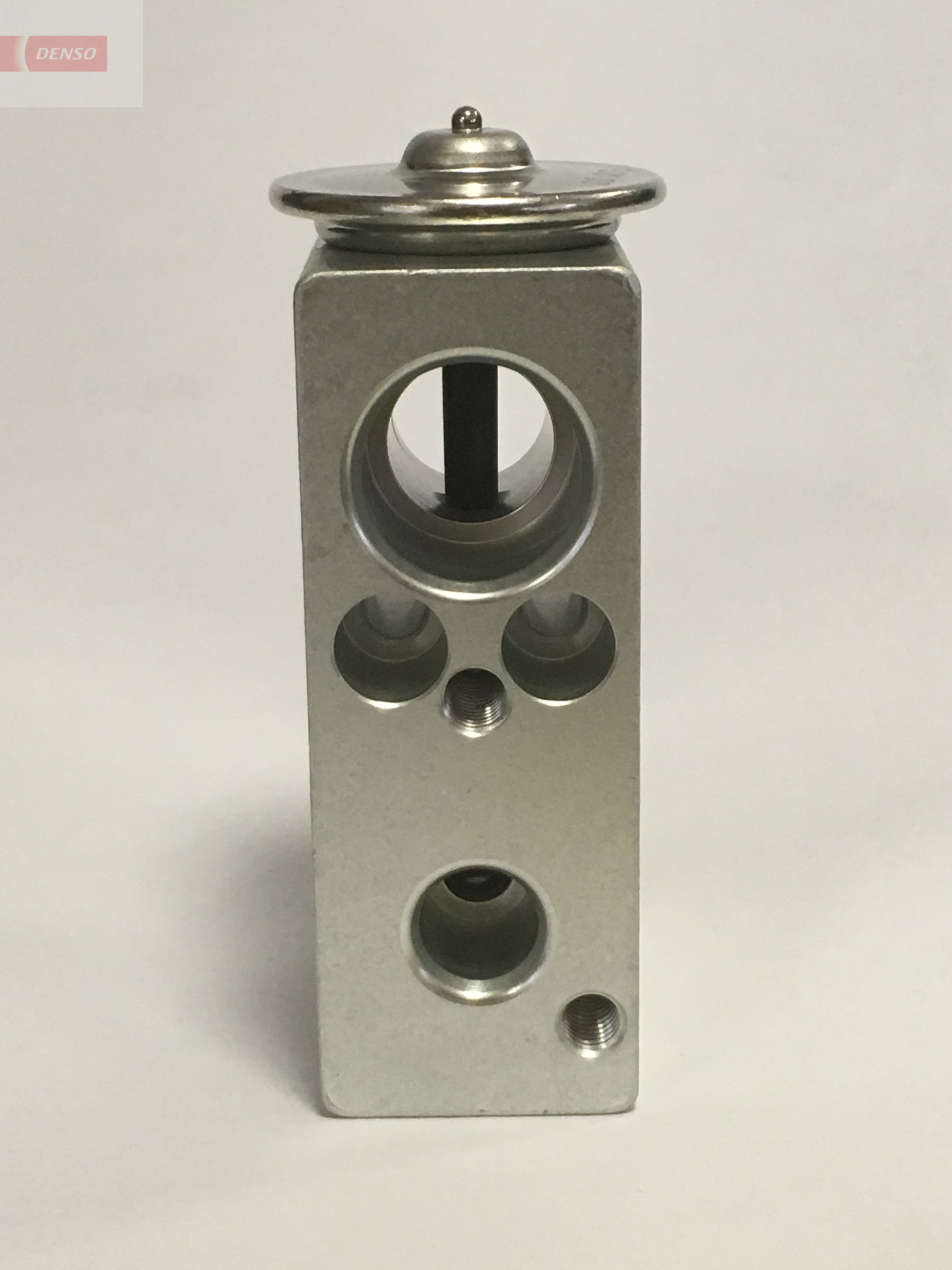 Expansion Valve, air conditioning - DVE12006 DENSO