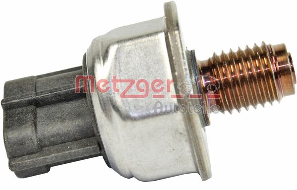 Sensor, fuel pressure - 0906211 METZGER