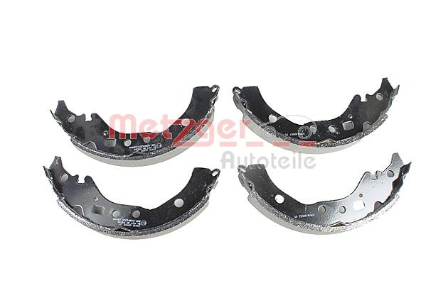 Brake Shoe Set - MG 150 METZGER