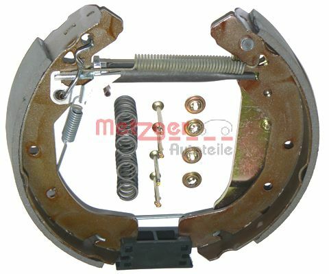 Brake Shoe Set - MG 672V METZGER
