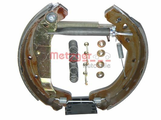 Kit ganasce freno - MG 672V METZGER
