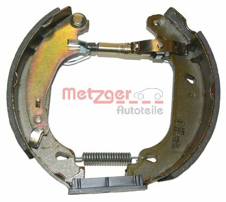 Brake Shoe Set - MG 715V METZGER