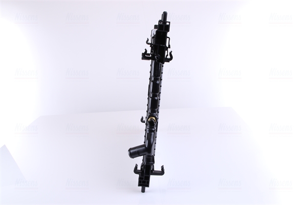 Radiator, engine cooling - 61689 NISSENS