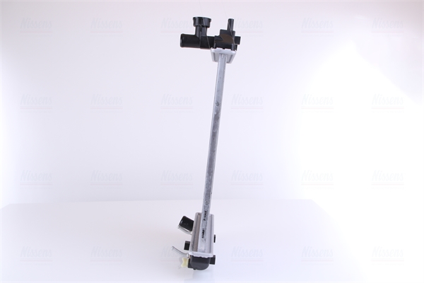 Radiator, engine cooling - 617548 NISSENS