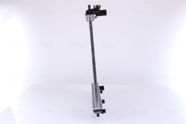Radiator, engine cooling - 617555 NISSENS