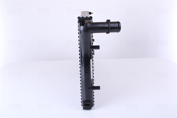 Radiator, engine cooling - 617847 NISSENS