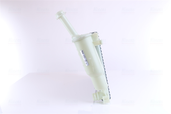 Radiator, engine cooling - 617852 NISSENS