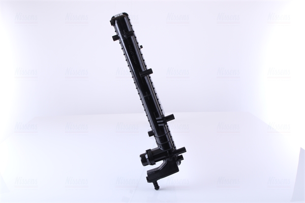 Radiator, engine cooling - 617863 NISSENS