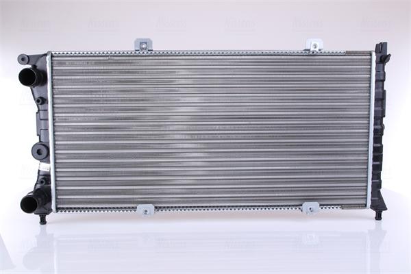 Radiatore, Raffreddamento motore - 618121 NISSENS