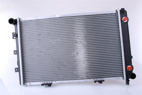 Radiatore, Raffreddamento motore - 62670A NISSENS