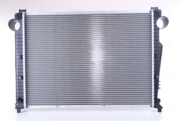 Radiator, engine cooling - 62772 NISSENS
