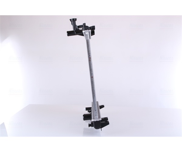 Radiatore, Raffreddamento motore - 628982 NISSENS