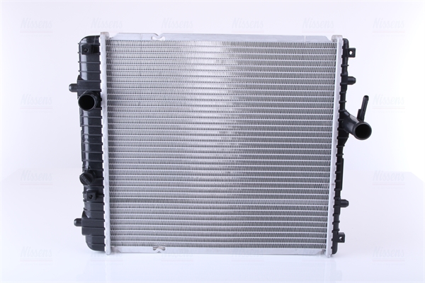 Radiatore, Raffreddamento motore - 630738 NISSENS