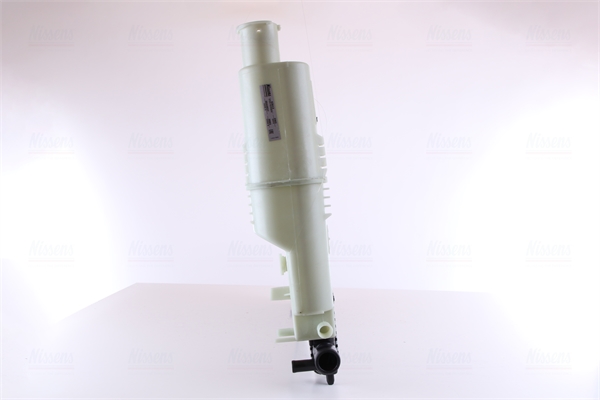 Radiator, engine cooling - 63613 NISSENS