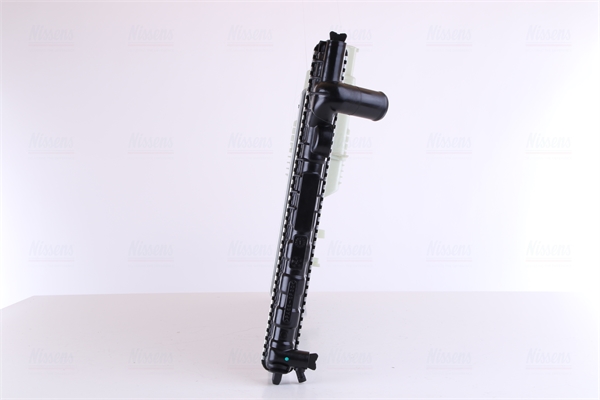 Radiator, engine cooling - 63613 NISSENS