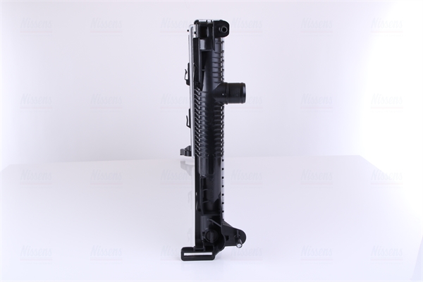 Radiator, engine cooling - 637607 NISSENS