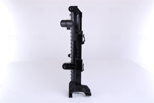 Radiator, engine cooling - 637616 NISSENS