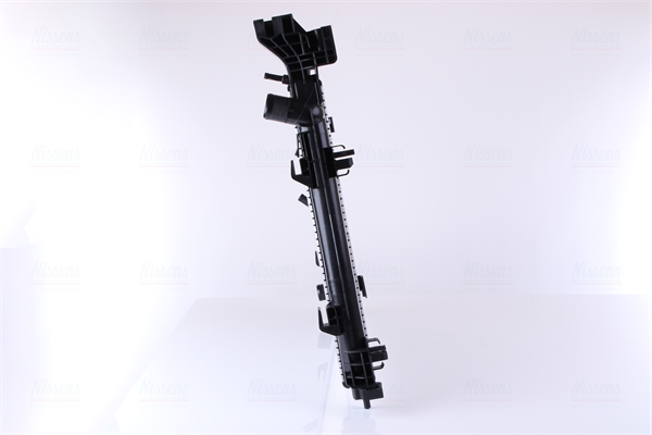Radiator, engine cooling - 637618 NISSENS
