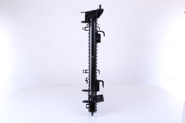 Radiator, engine cooling - 637664 NISSENS