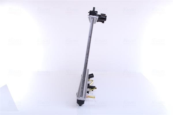 Radiator, engine cooling - 646812 NISSENS