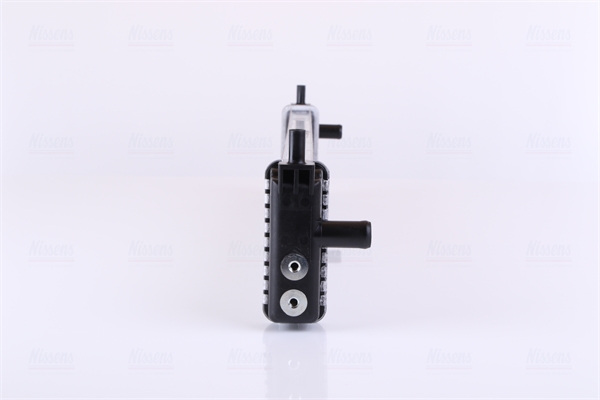 Radiator, engine cooling - 646882 NISSENS