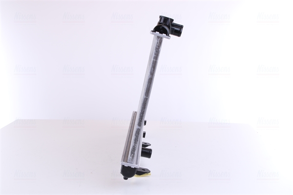 Radiator, engine cooling - 647041 NISSENS