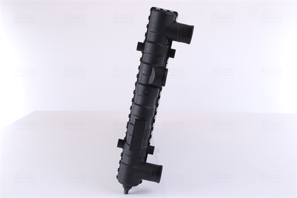 Radiator, engine cooling - 651871 NISSENS