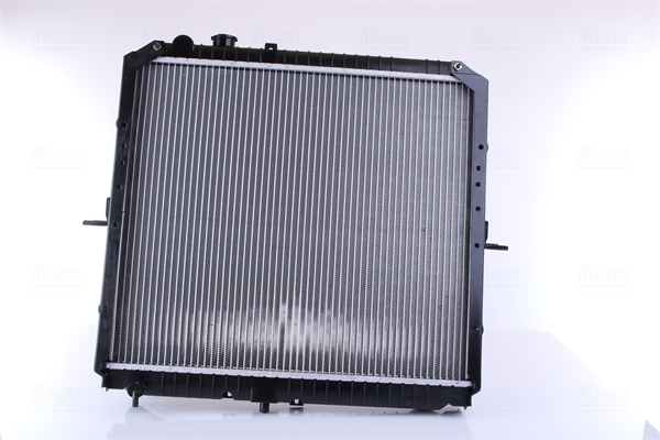 Radiator, engine cooling - 66622 NISSENS